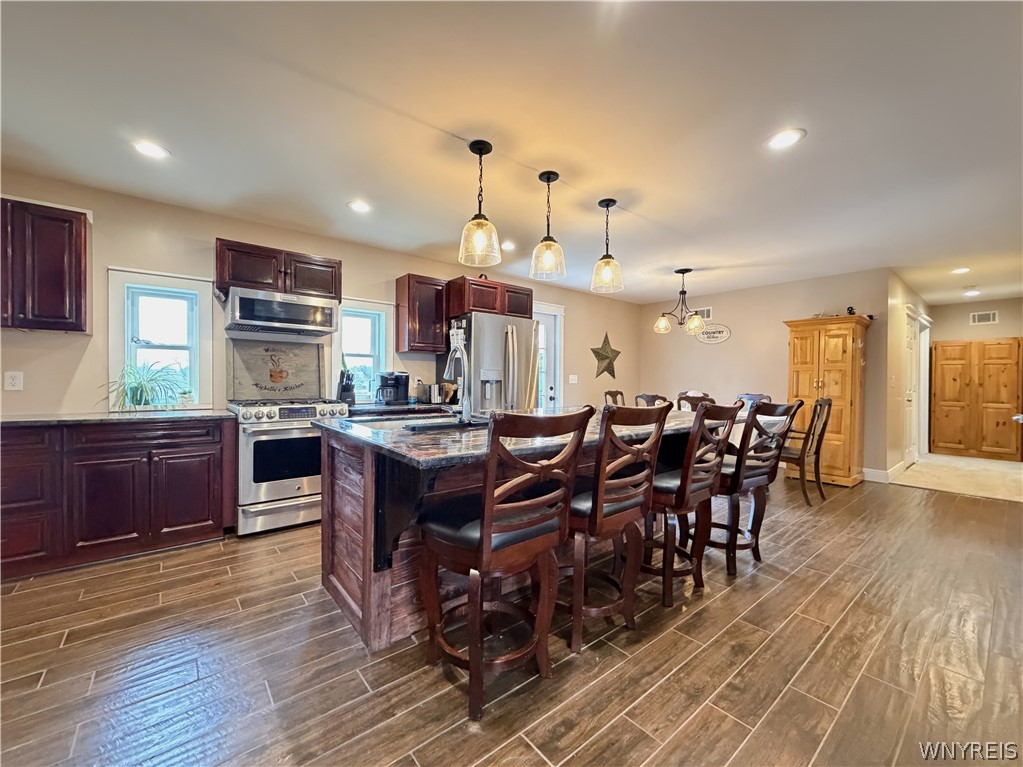 6455 Salt Road Clarence, NY 14031 - Photo 4 of 32