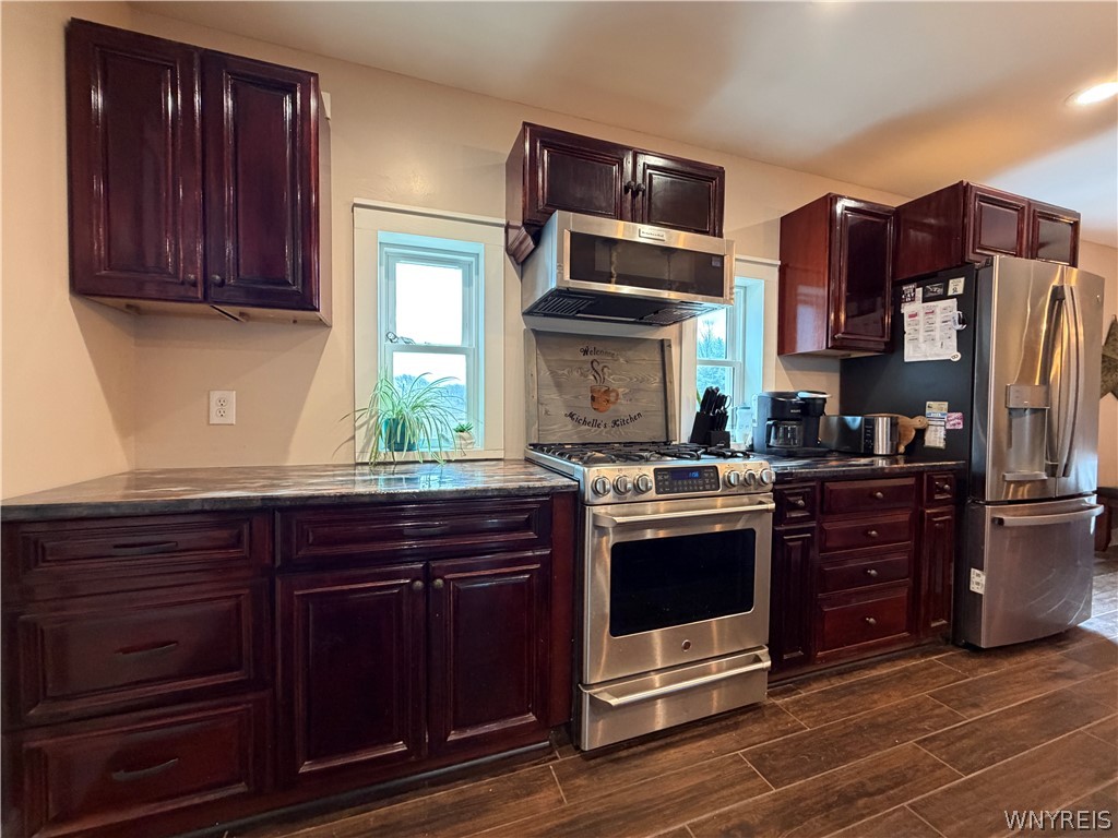 6455 Salt Road Clarence, NY 14031 - Photo 5 of 32