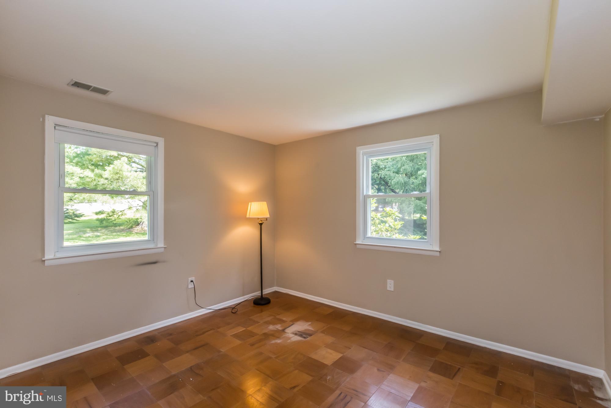 3105 Taft Road Norristown, PA 19403 - Photo 19 of 34 Gallery Image 19