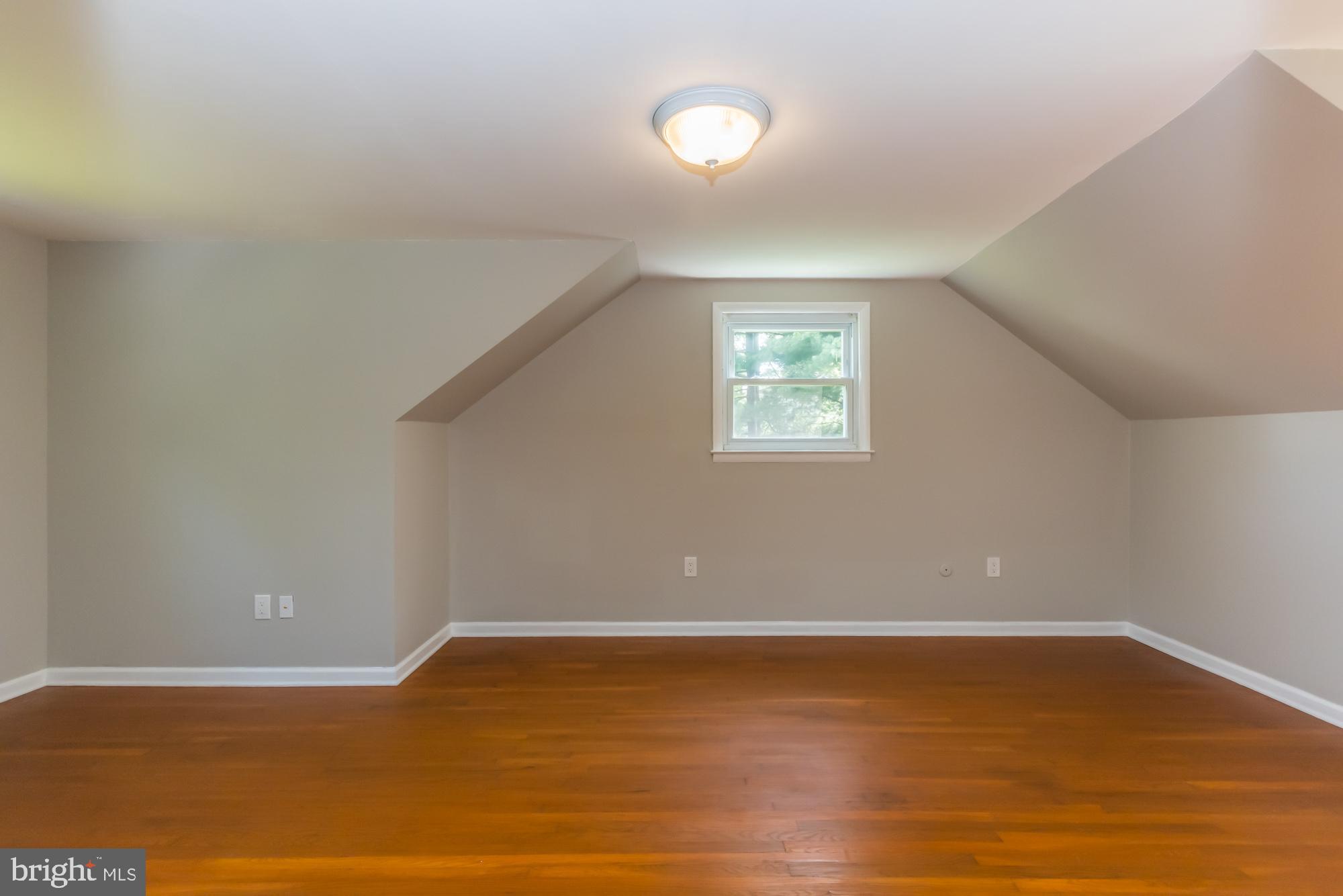 3105 Taft Road Norristown, PA 19403 - Photo 27 of 34 Gallery Image 27