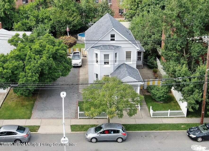 615 Goethals Road North Staten Island, NY 10314 - Photo 1 of 1 Area