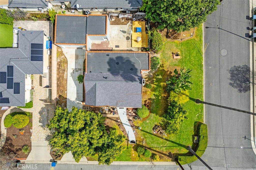 330 El Nido Avenue Pasadena, CA 91107 - Photo 40 of 41 an aerial view of residential houses with outdoor space