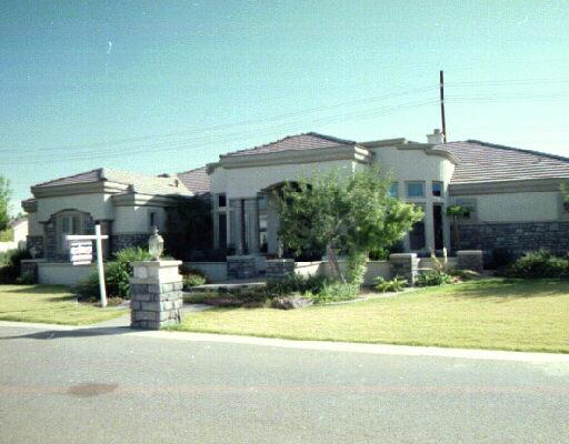 7411 South Rita Lane, Unit 113 Tempe, AZ 85283 - Photo 1 of 1 Primary Photo