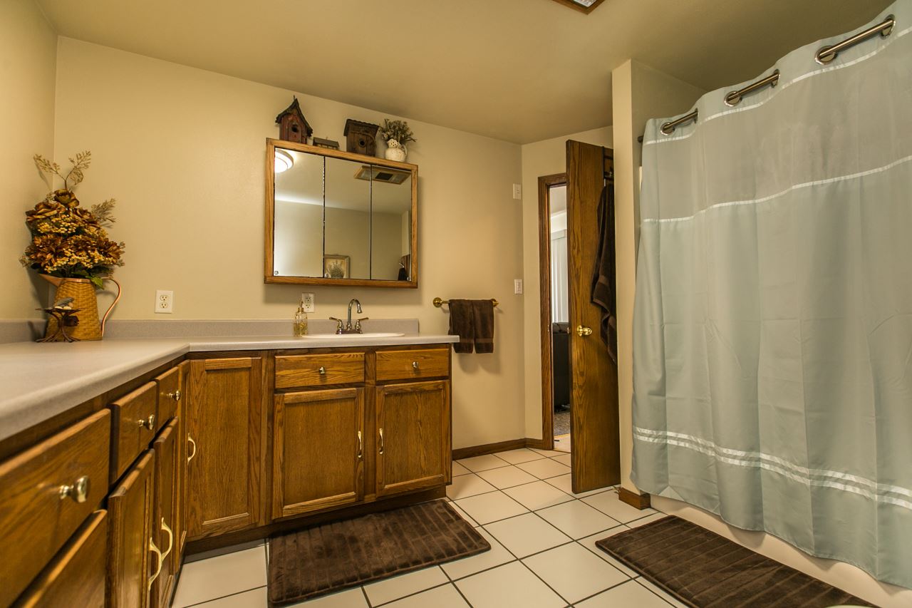 7327 Caves Road Maquoketa, IA 52060 - Photo 13 of 24 Gallery Image 13