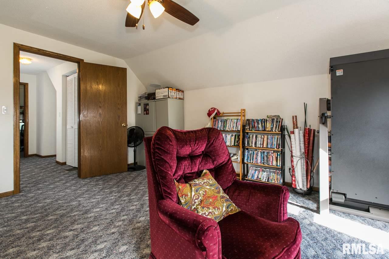 7327 Caves Road Maquoketa, IA 52060 - Photo 19 of 24 Gallery Image 19