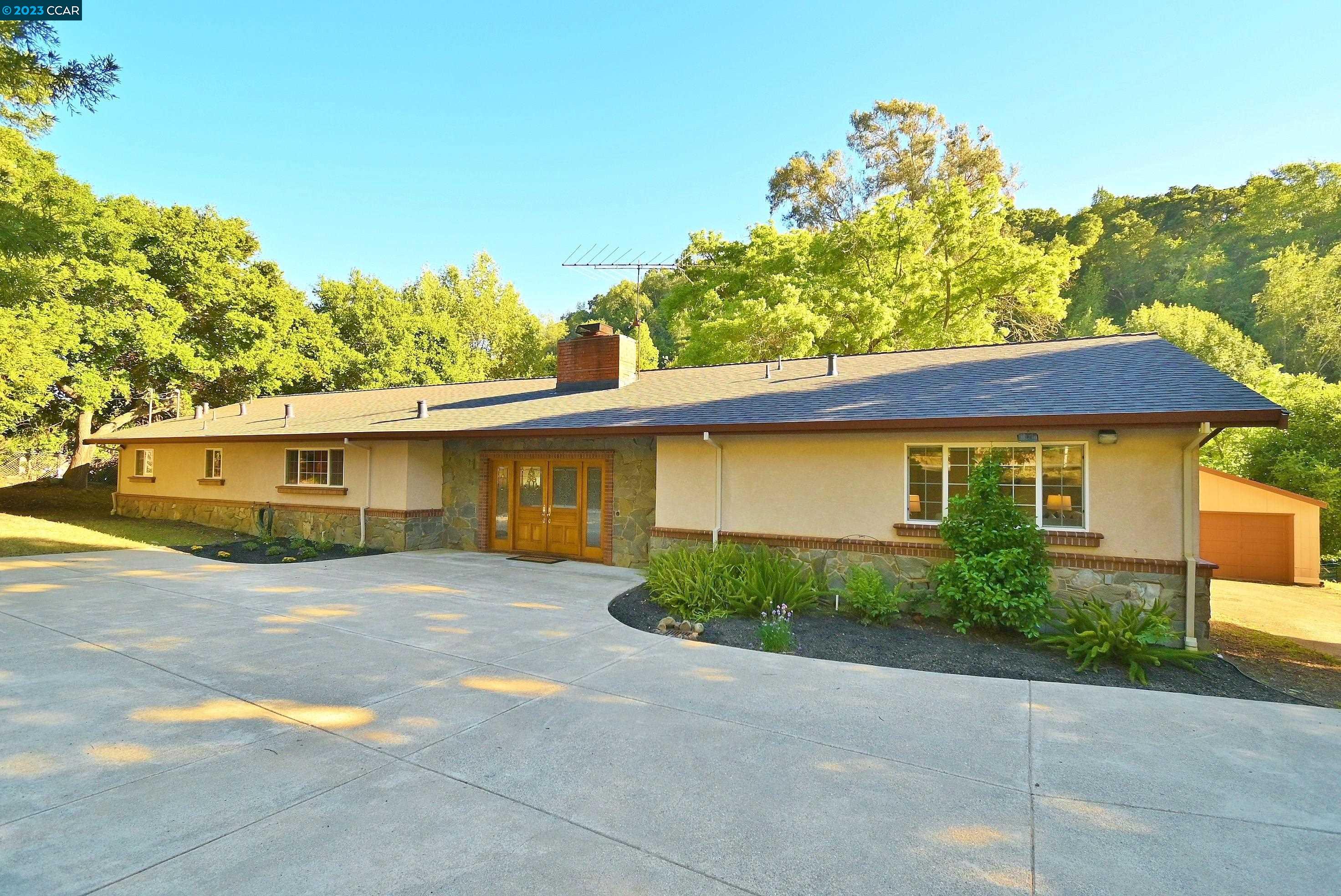 27801 Palomares Road Castro Valley, CA 94552 - Photo 1 of 1 Gallery Image 1