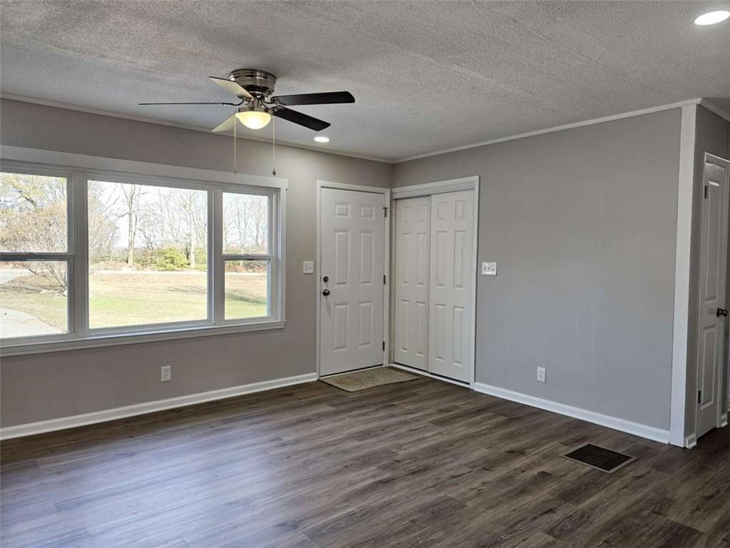 3270 Mt Zion Road Carrollton, GA 30117 - Photo 4 of 37