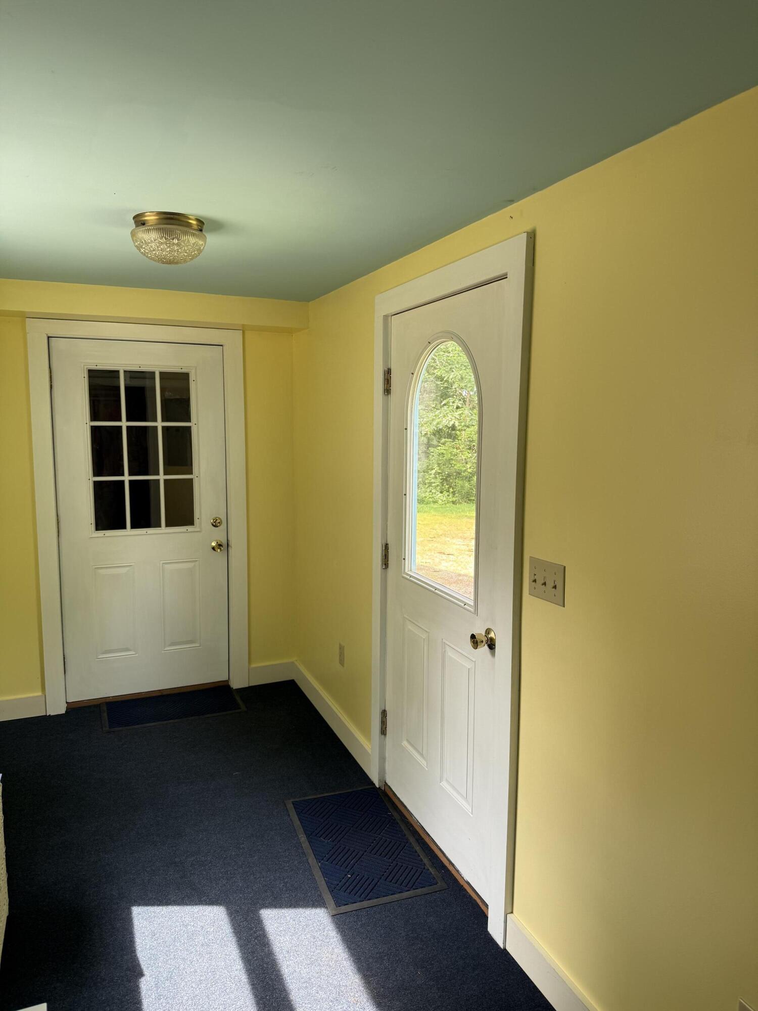 56 Gross Neck Road Waldoboro, ME 04572 - Photo 3 of 25 Tom and Miriam photo breezeway 1