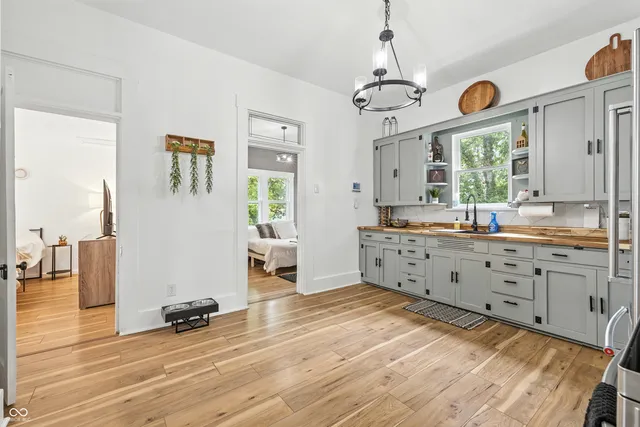 $225,000 | 602 South Walnut Street, Edinburgh, IN 46124