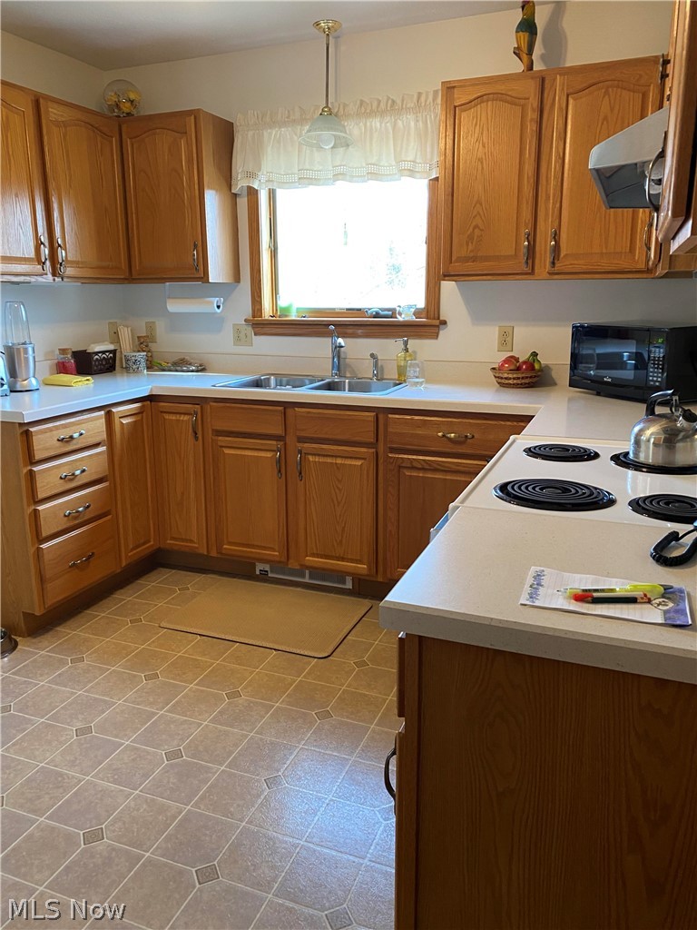 5849 Pymatuning Lake Road Andover, OH 44003 - Photo 6 of 14 Gallery Image 6