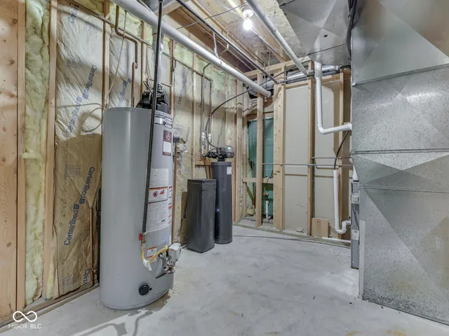 $699,900 | 20 Forrests Edge Court, Indianapolis, IN 46227