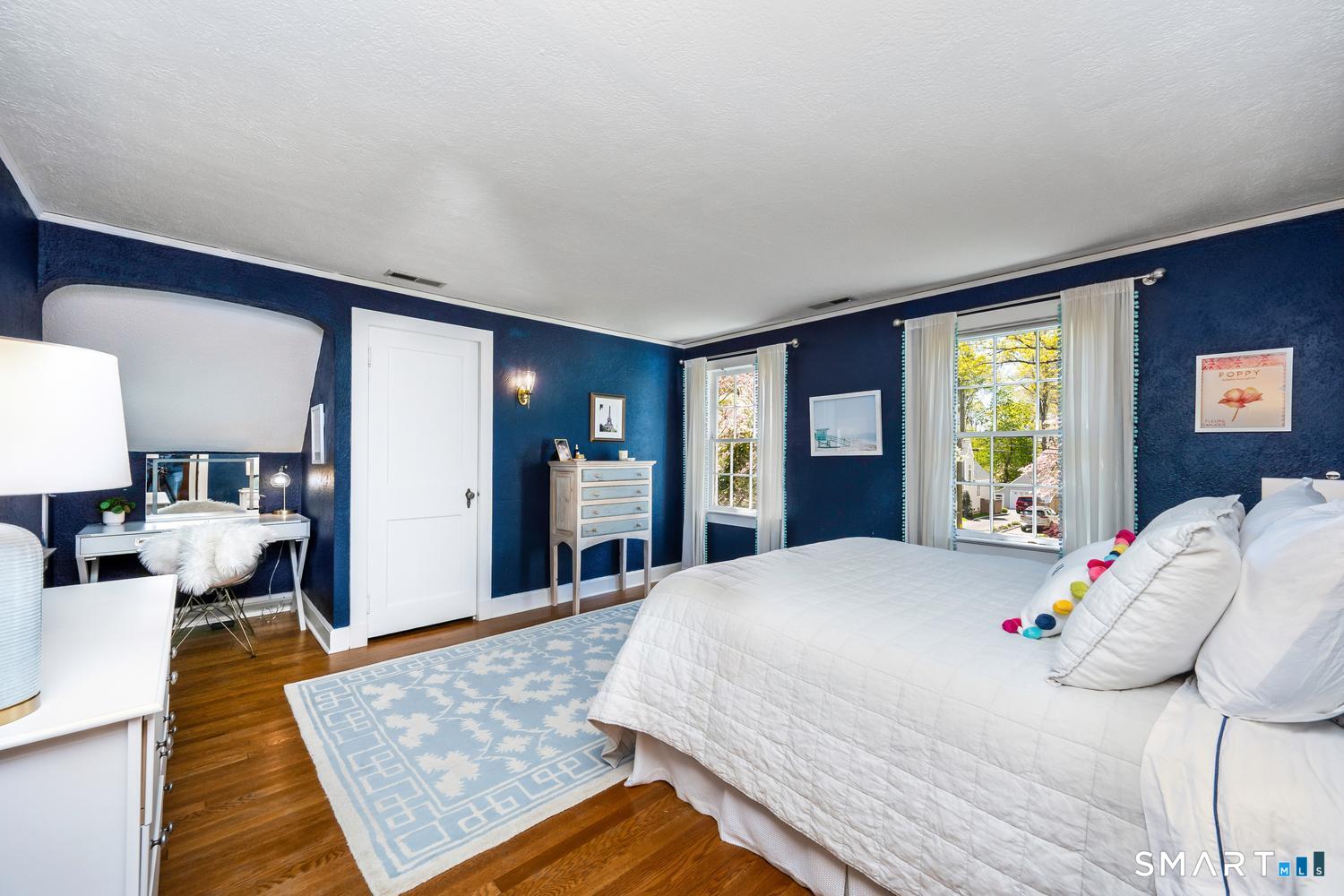 19 Chester Road Darien, CT 06820 - Photo 22 of 34