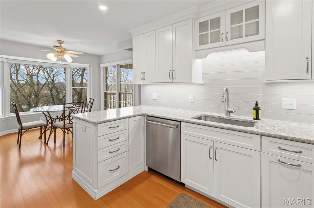 200 Ambridge Court, Unit 306 Chesterfield, MO 63017 - Photo 20 of 54