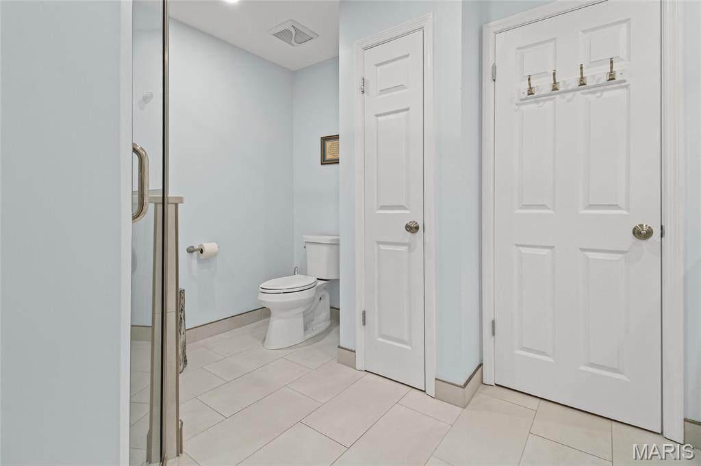 200 Ambridge Court, Unit 306 Chesterfield, MO 63017 - Photo 39 of 54