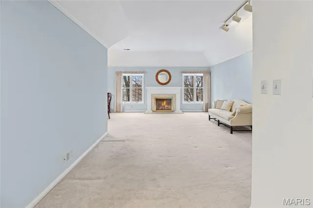 $399,900 | 200 Ambridge Court, Unit 306, Chesterfield, MO 63017