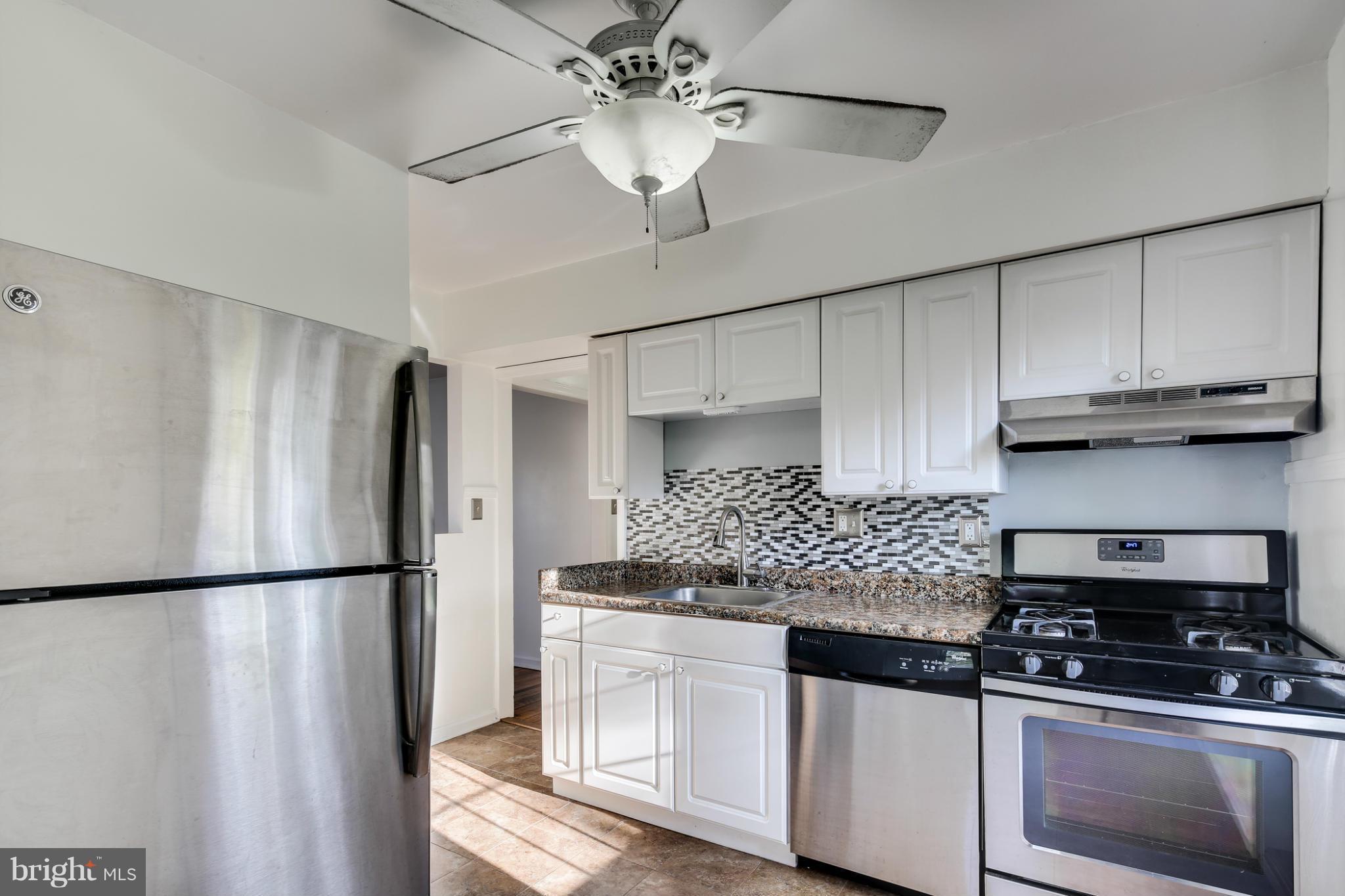 12234 Veirs Mill Road Silver Spring, MD 20906 - Photo 7 of 28 Kitchen