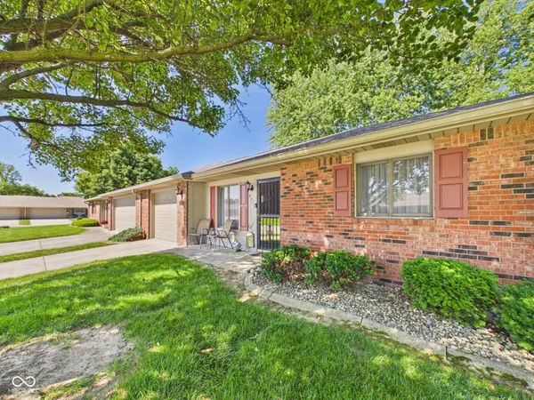 $178,000 | 4719 Gleneagle Drive, Unit 22B, Anderson, IN 46013