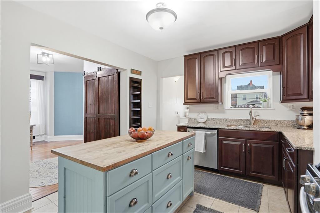 106 Haldane Street Pittsburgh, PA 15205 - Photo 13 of 49