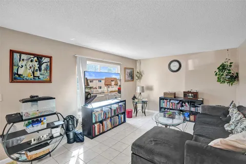 $329,999 | 8081 Northwest 11th Street, Unit E, Margate, FL 33063