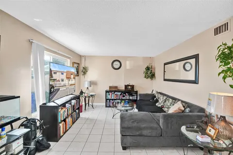 $329,999 | 8081 Northwest 11th Street, Unit E, Margate, FL 33063