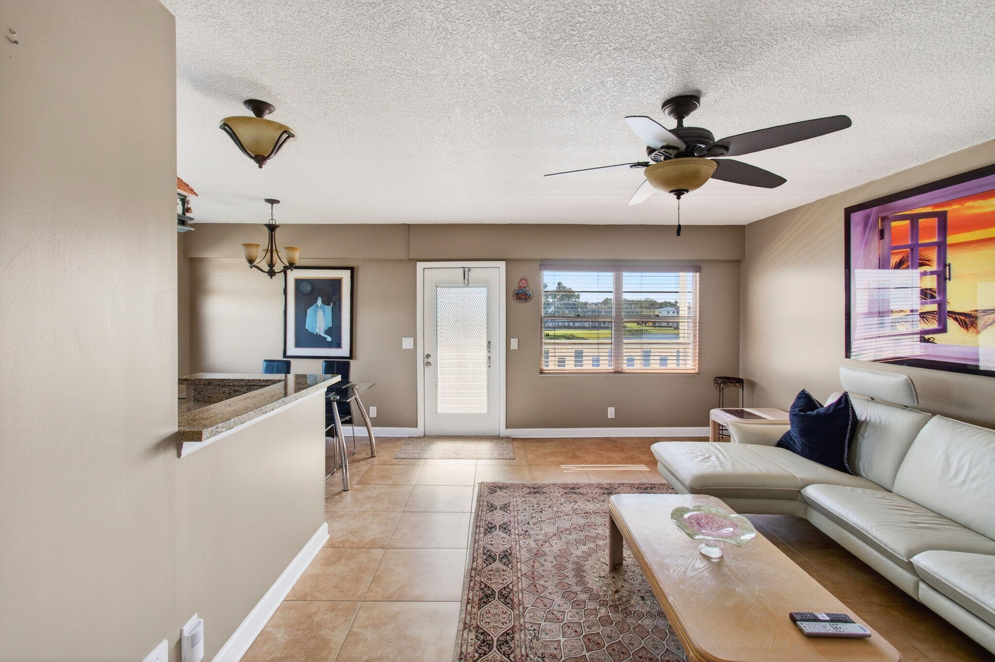 33 Fanshaw A, Unit A Boca Raton, FL 33434 - Photo 16 of 108 Living Room