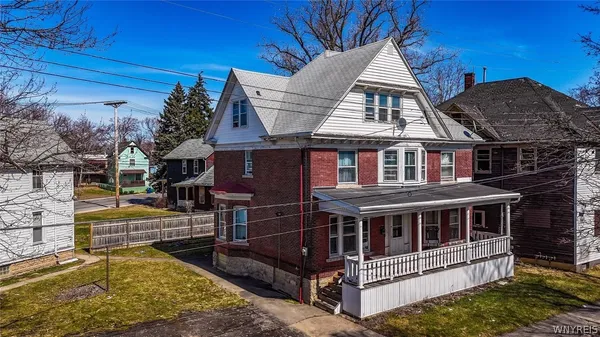$200,000 | 1308 South Avenue, Niagara Falls, NY 14305