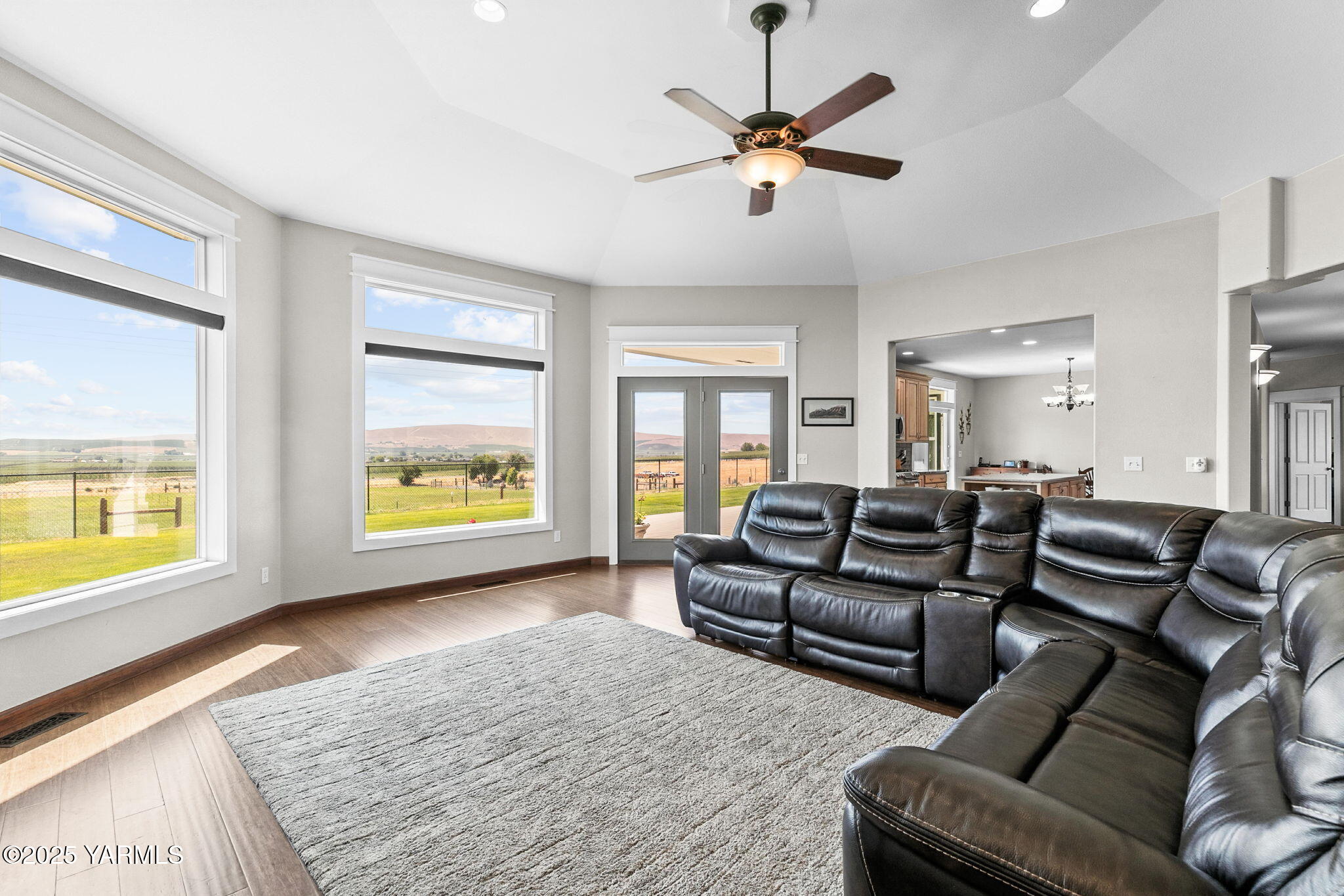 505 Faucher Road Yakima, WA 98901 - Photo 12 of 39 505 Faucher Rd