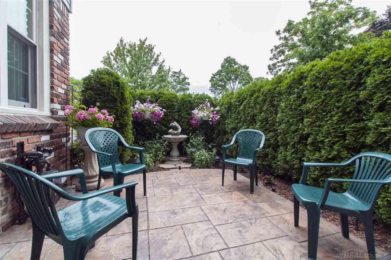 515 Fisher Road Grosse Pointe, MI 48230 - Photo 42 of 42