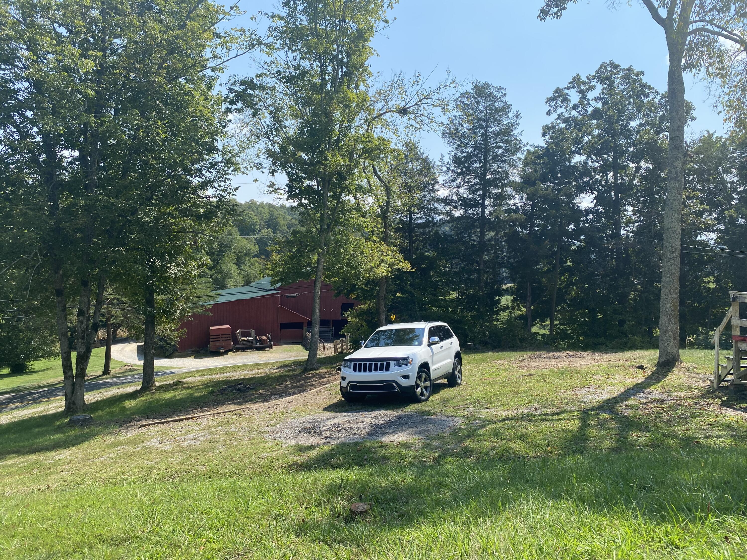 520 Whites School Road Sevierville, TN 37876 - Photo 16 of 33 520 Whites School Rd