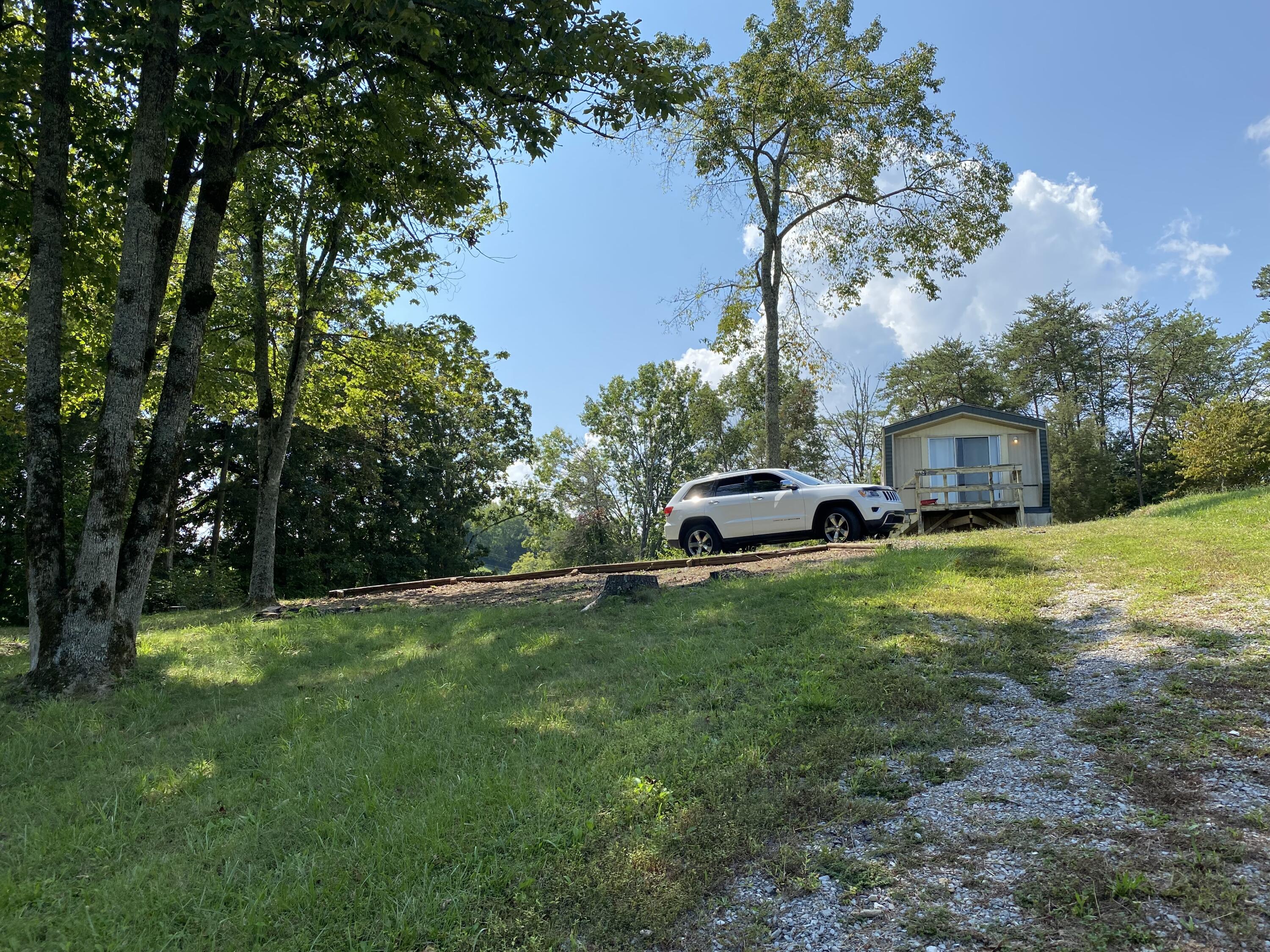 520 Whites School Road Sevierville, TN 37876 - Photo 18 of 33 520 Whites School Rd
