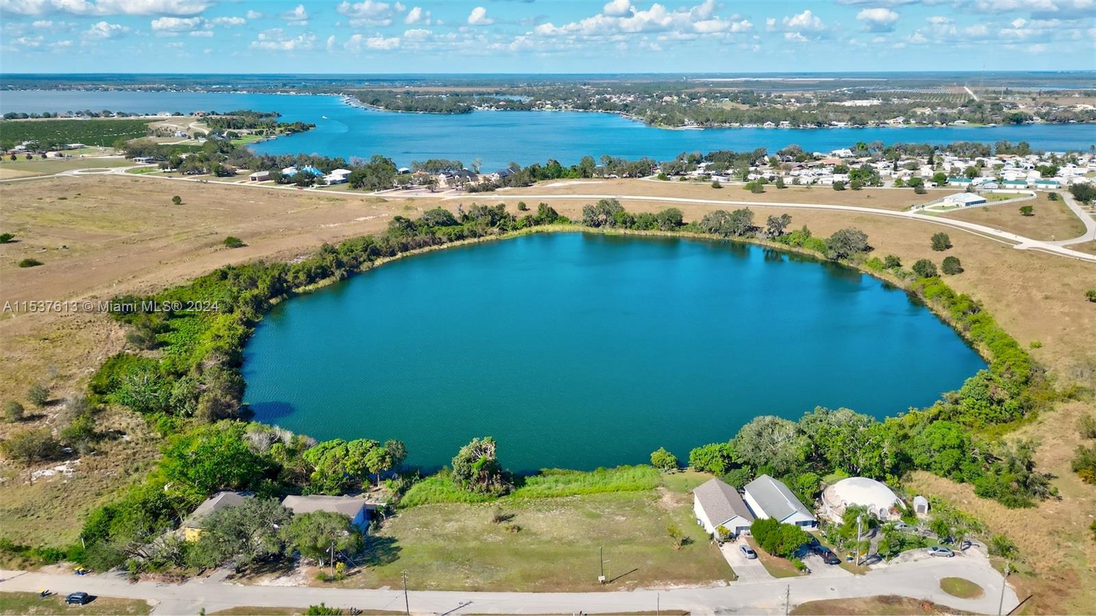 211 Lake Rachard Blvd  