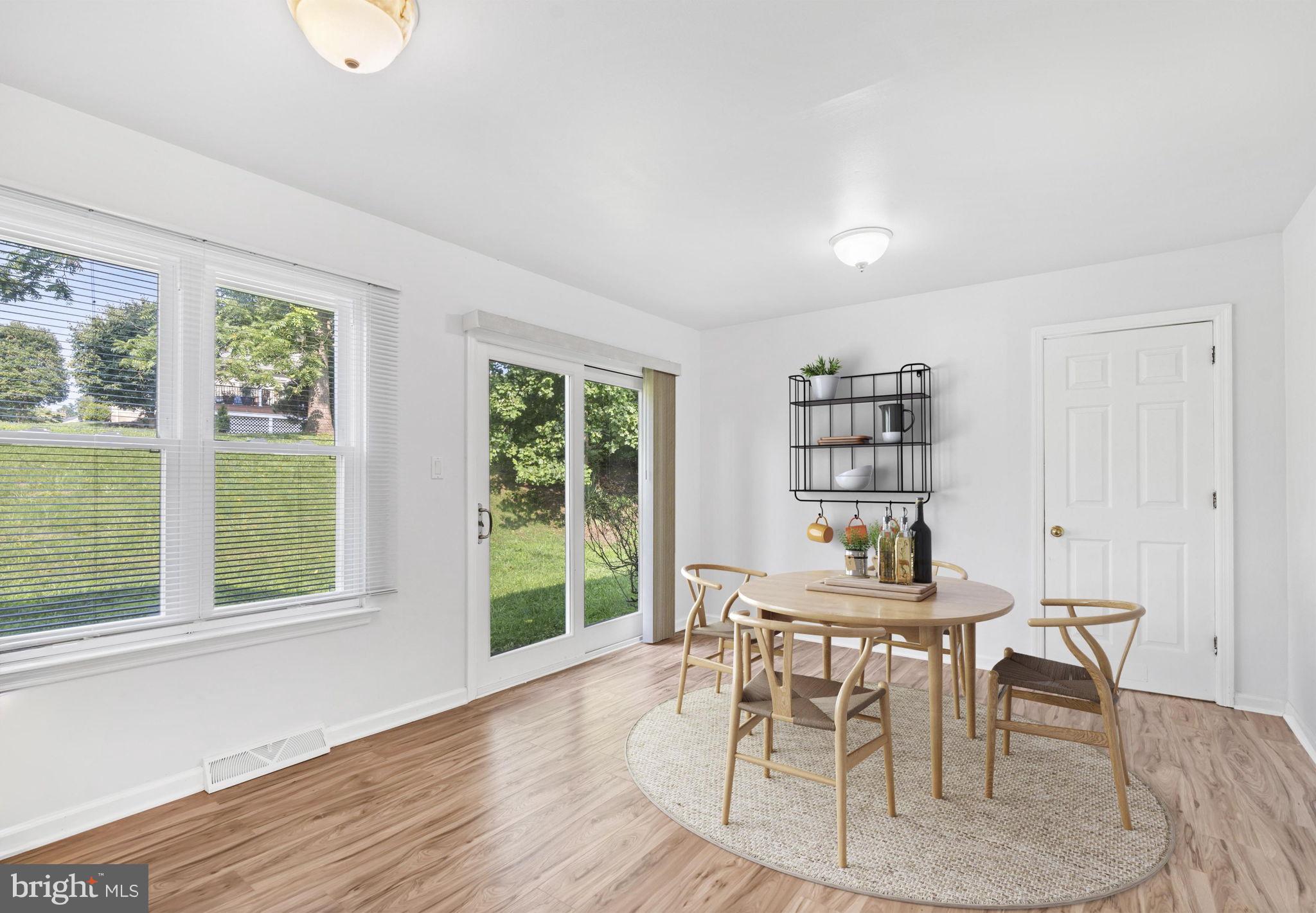 3 Round Tree Circle Hockessin, DE 19707 - Photo 11 of 28