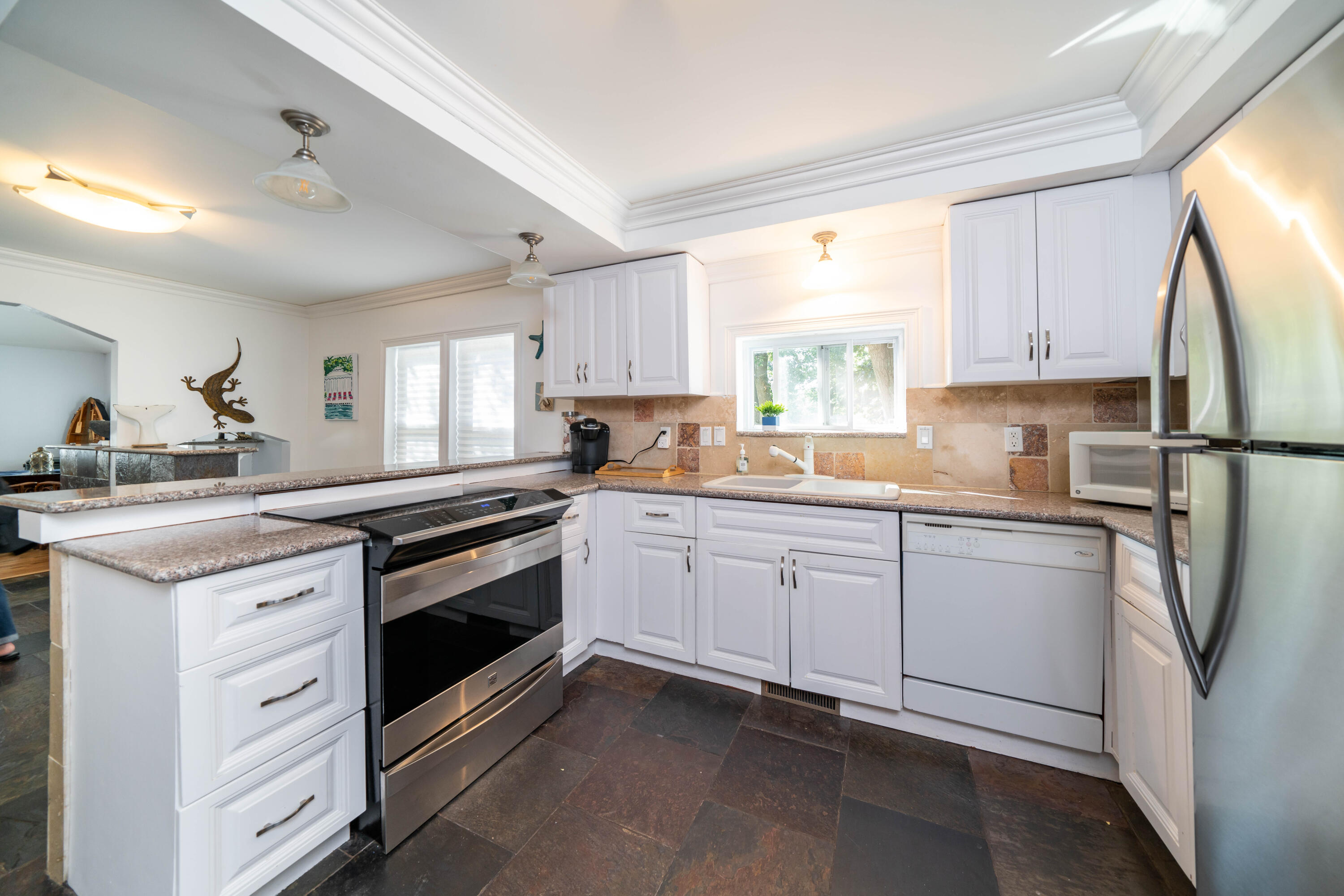 3027 West Bundy Road Coloma, MI 49038 - Photo 6 of 27 3037_W_Bundy_Road_10