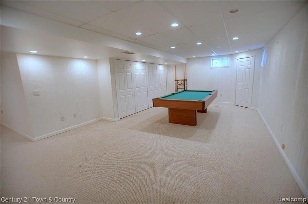 2187 Crystal Drive Rochester Hills, MI 48309 - Photo 26 of 32