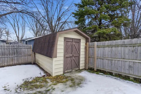 $279,900 | 1609 7 1/2 Street Southwest, Willmar, MN 56201