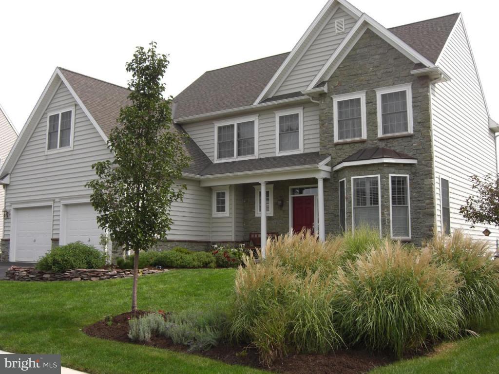 283 Squire Lane Lititz, PA 17543 - Photo 1 of 4