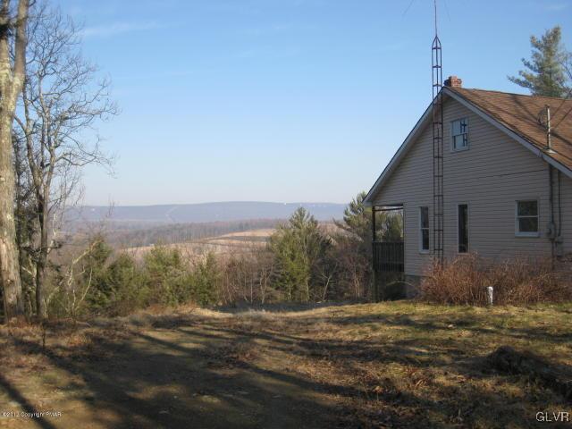 24 Turkey Ridge Kunkletown, PA 18058 - Photo 4 of 9 a view of a house with a yard
