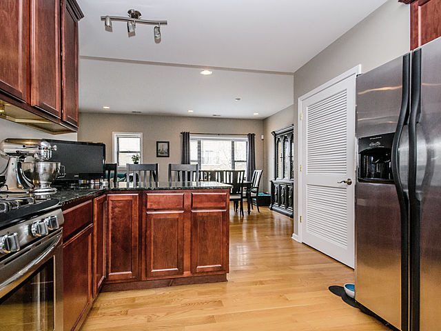3056 West Addison Street, Unit 2 Chicago, IL 60618 - Photo 12 of 24