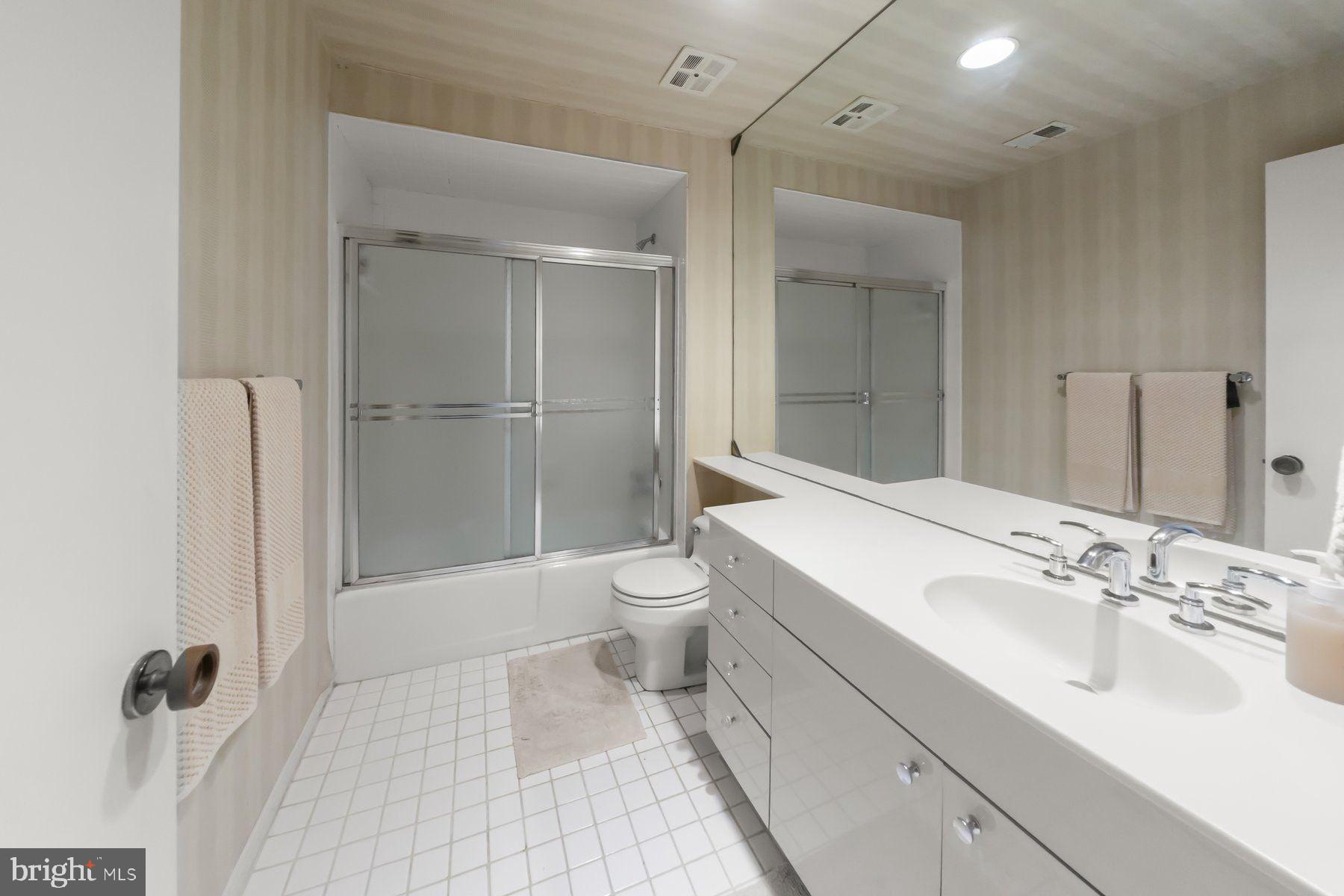 6605 Kenhill Road Bethesda, MD 20817 - Photo 24 of 30