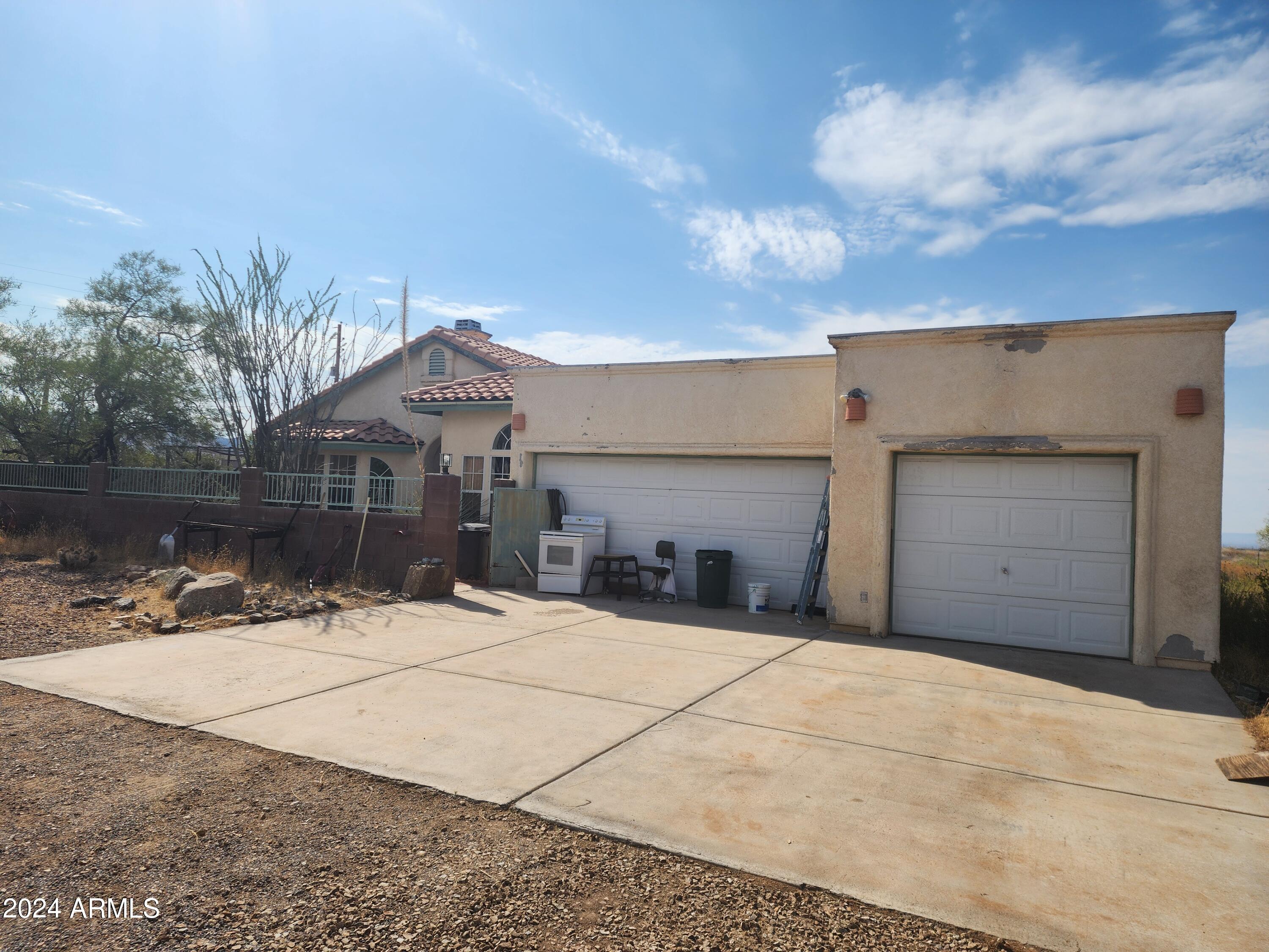 4870 Desert Sam Road Golden Valley, AZ 86413 - Photo 1 of 21 20240907_100107