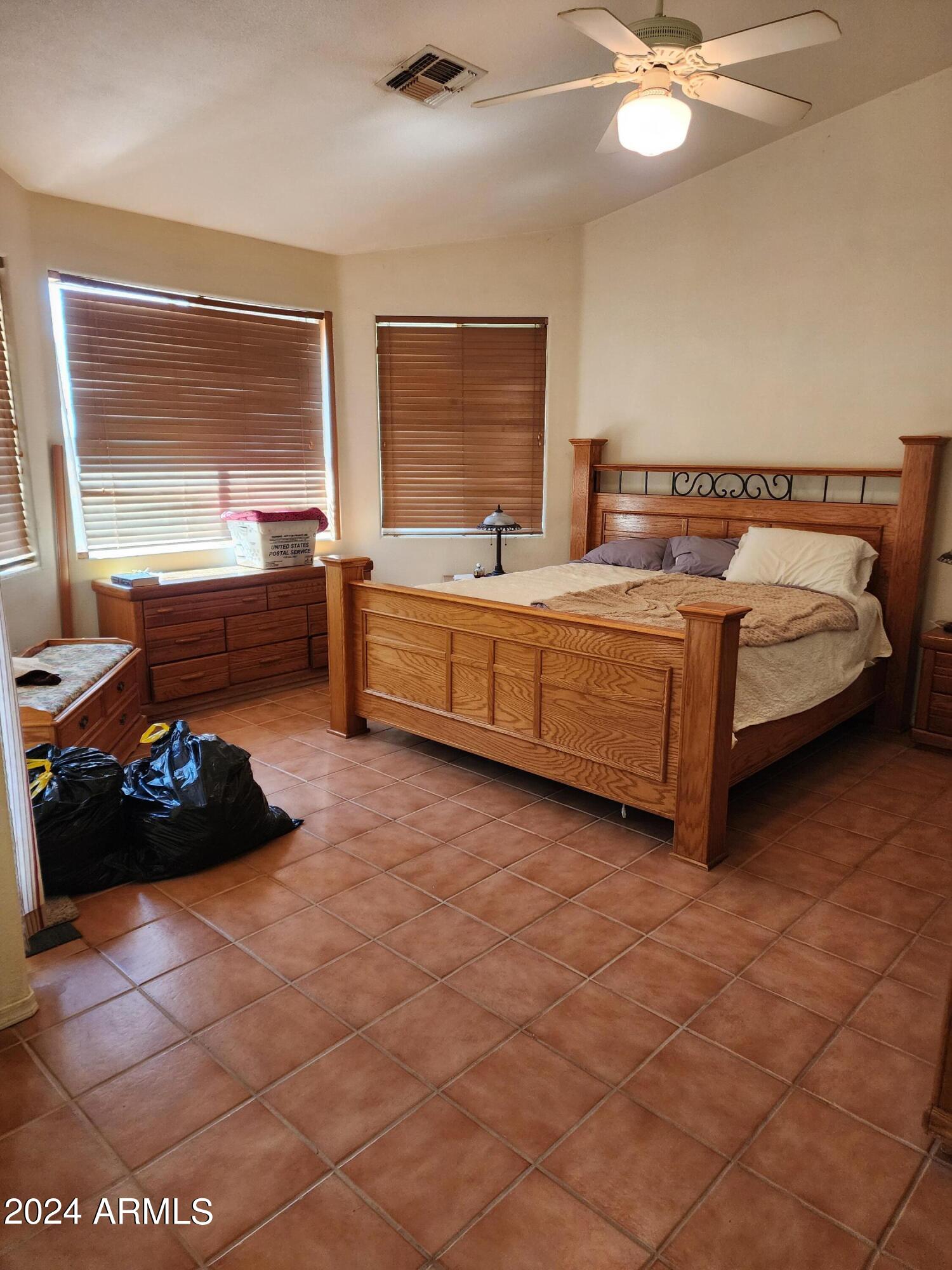 4870 Desert Sam Road Golden Valley, AZ 86413 - Photo 14 of 21 20240913_113116