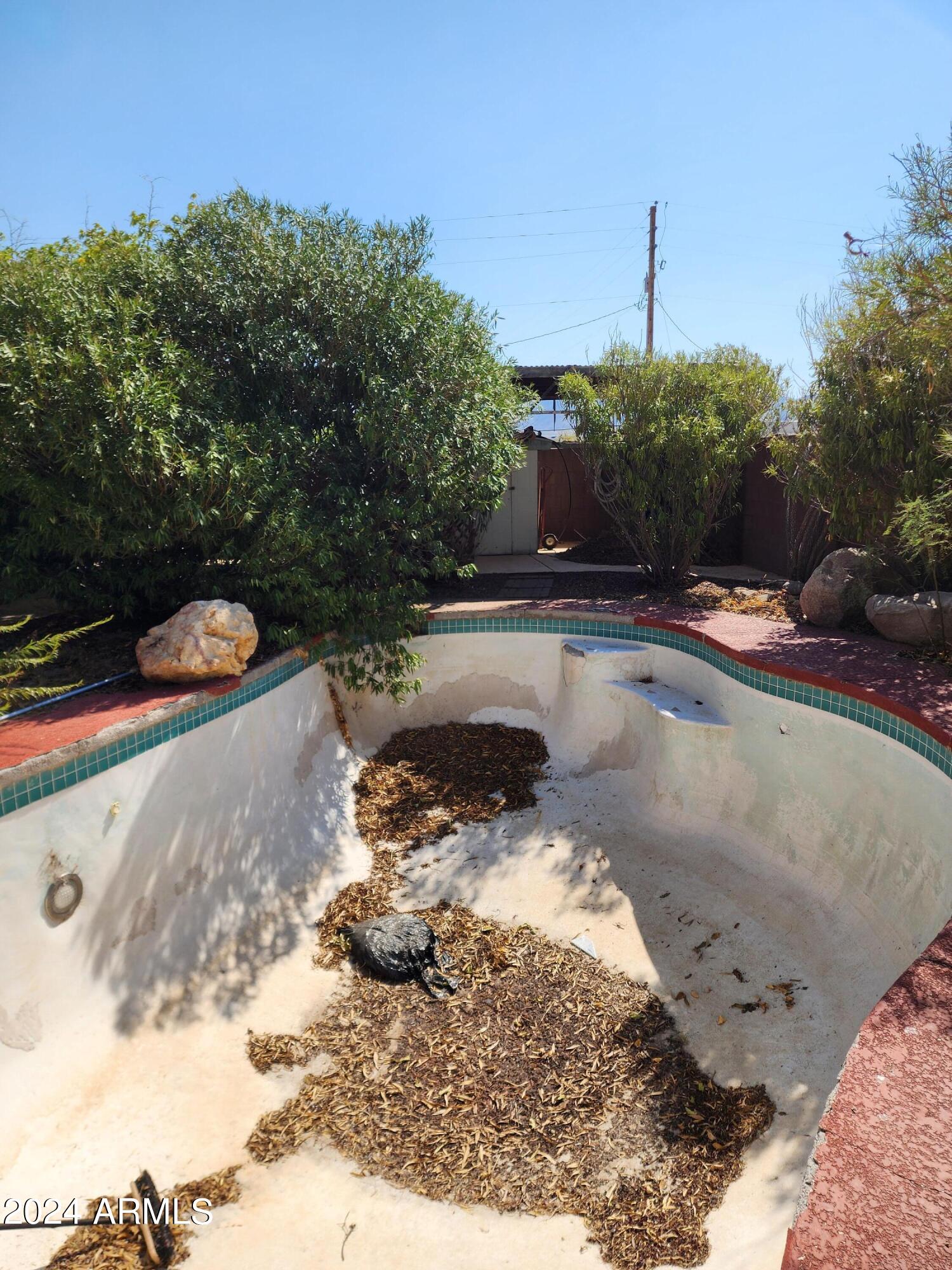 4870 Desert Sam Road Golden Valley, AZ 86413 - Photo 16 of 21 20240913_102736