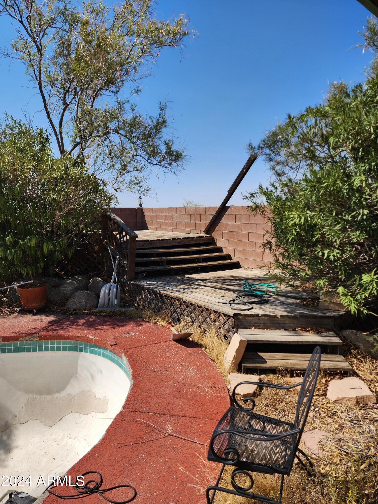 4870 Desert Sam Road Golden Valley, AZ 86413 - Photo 17 of 21 20240913_102727