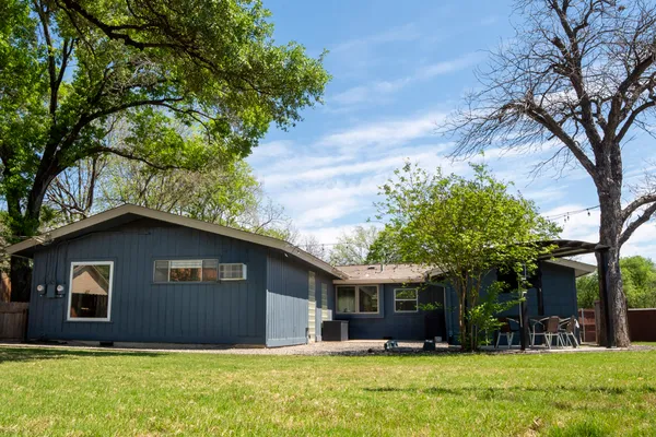 $675,000 | 5700 Avenue G, Austin, TX 78752