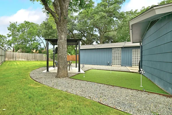 $675,000 | 5700 Avenue G, Austin, TX 78752