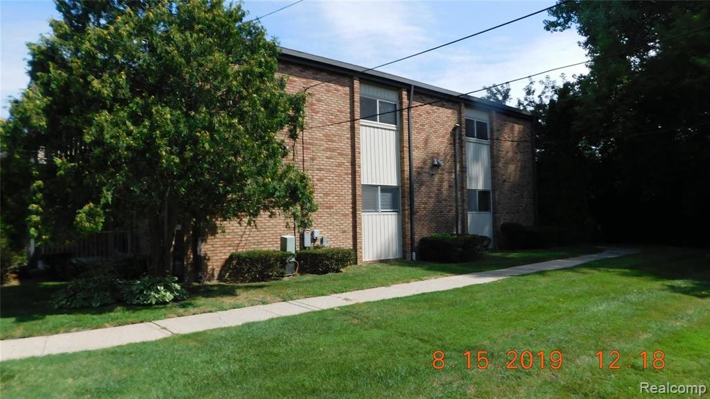 4041 West Maple Road Bloomfield Hills, MI 48301 - Photo 42 of 43