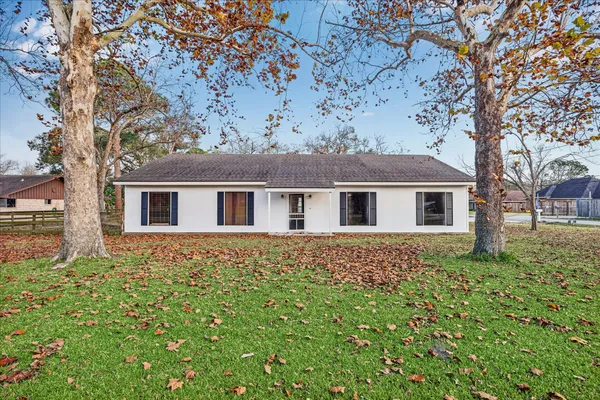 $345,000 | 11910 11th Street, Santa Fe, TX 77510