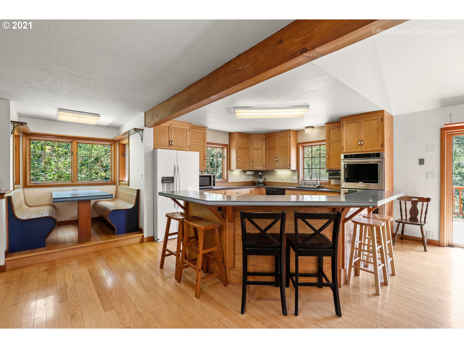 19248 South Fernwood Road Molalla, OR 97038 - Photo 4 of 32