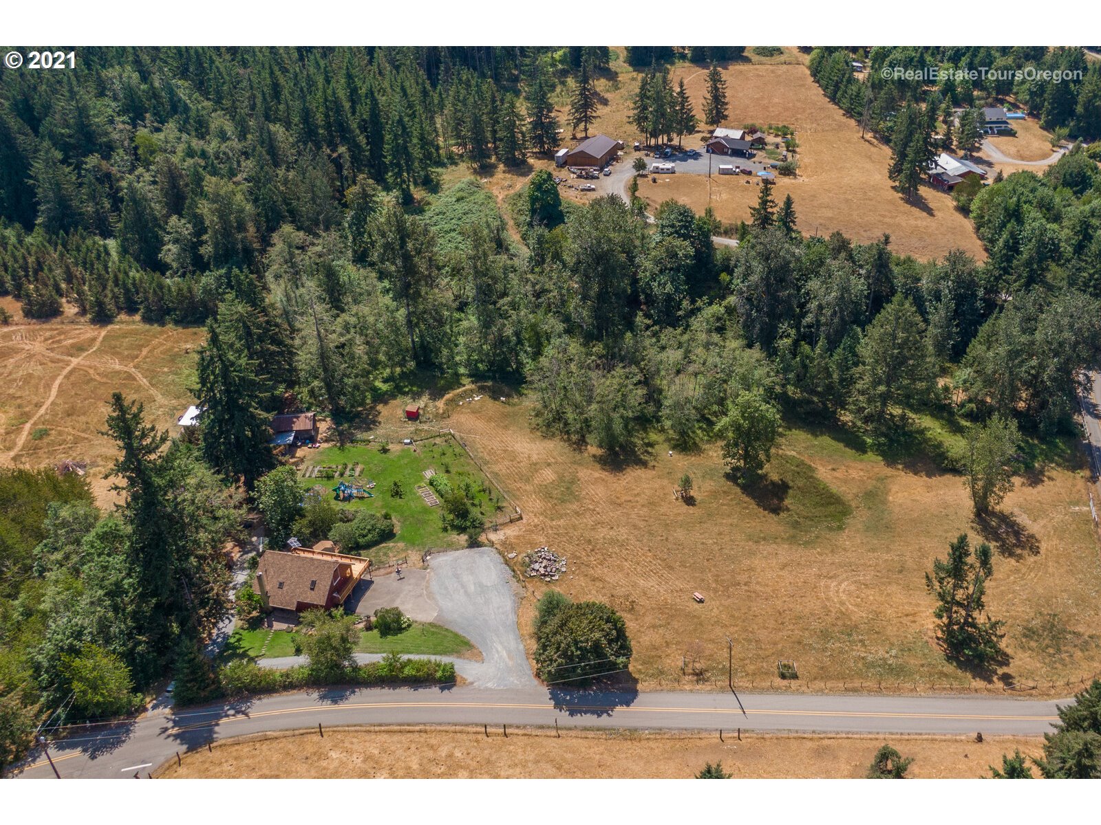 19248 South Fernwood Road Molalla, OR 97038 - Photo 31 of 32