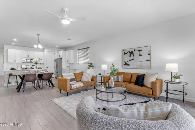 $2,850 | 11230 East Upton Avenue, Mesa, AZ 85212